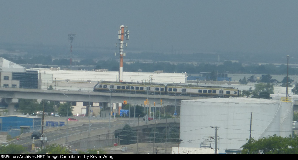 UP Express on the viaduct approaching Pearson Airport